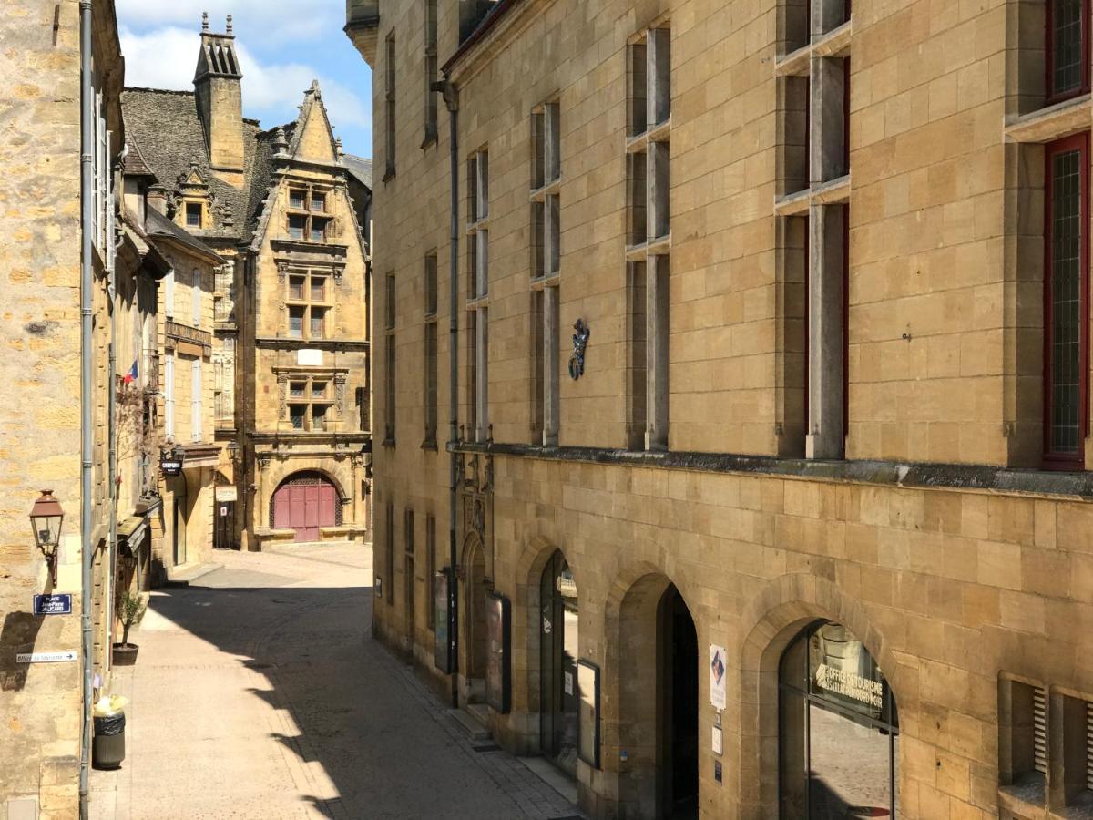 L Appart D En Face Sarlat-la-Canéda Exteriör bild