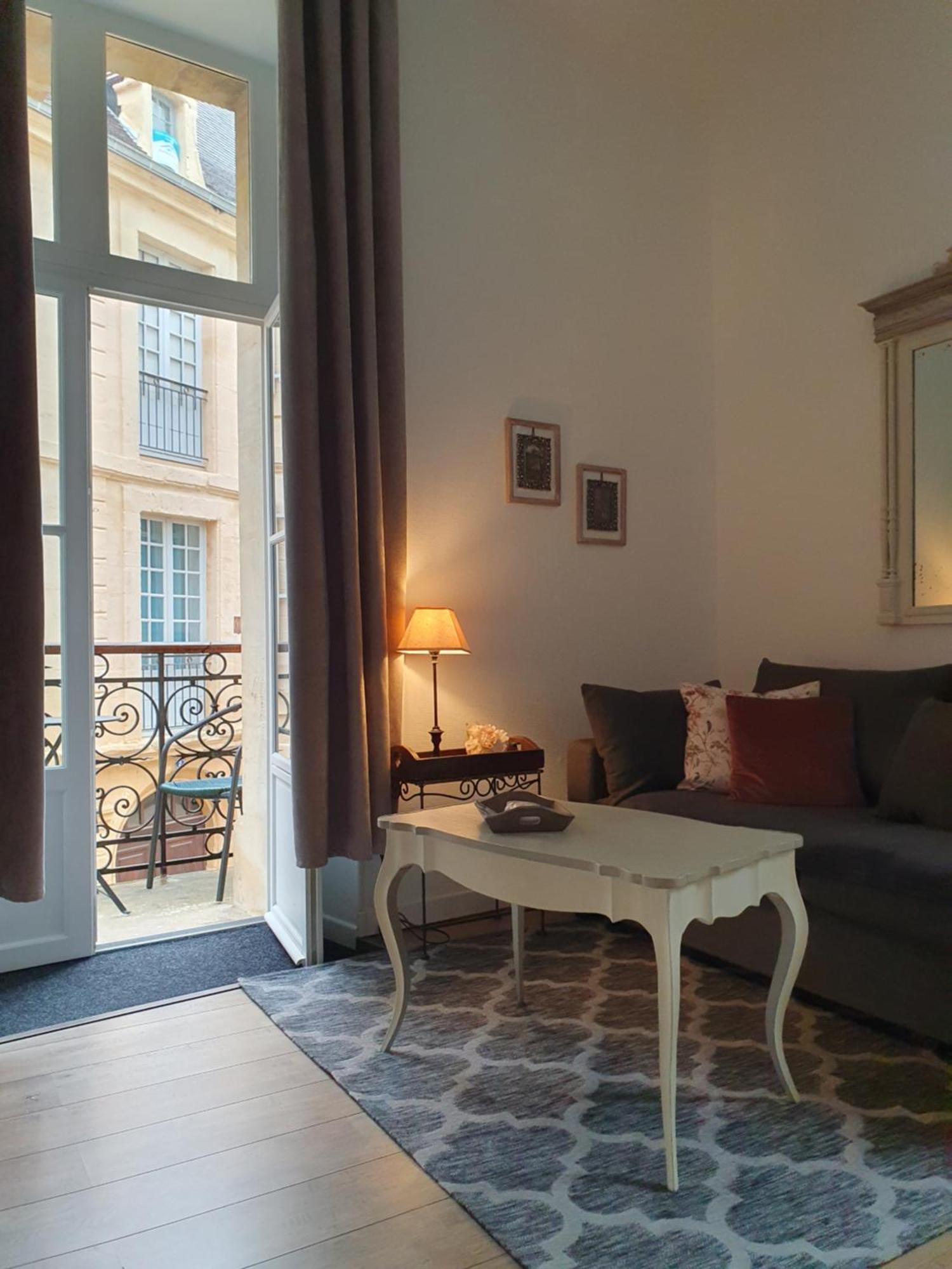 L Appart D En Face Sarlat-la-Canéda Exteriör bild